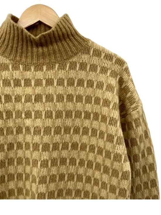 Everlane The Cloud Checkered Mock Neck Chunky Sweater - Picture 6 of 7